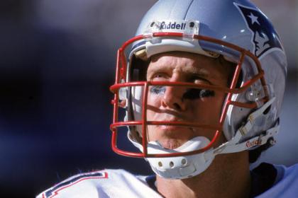 1 Oct 2000: Quarterback Drew Bledsoe #11of the New England Patriots looks on the field during a game against the Denver Broncos at the Mile High Stadium in Denver, Colorado. The Patriots defeated the Broncos 28-19. 