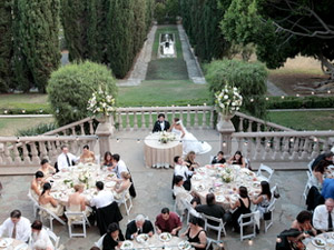 Guide To Garden Weddings In Los Angeles