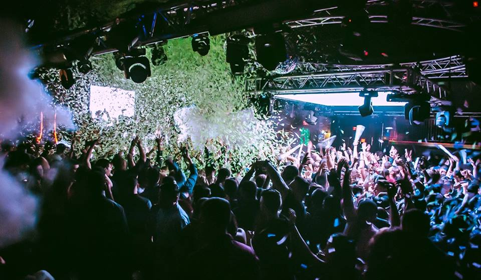 Best 18 And Over Clubs & Nightlife Spots In Los Angeles For The Under 21  Crowd - CBS Los Angeles