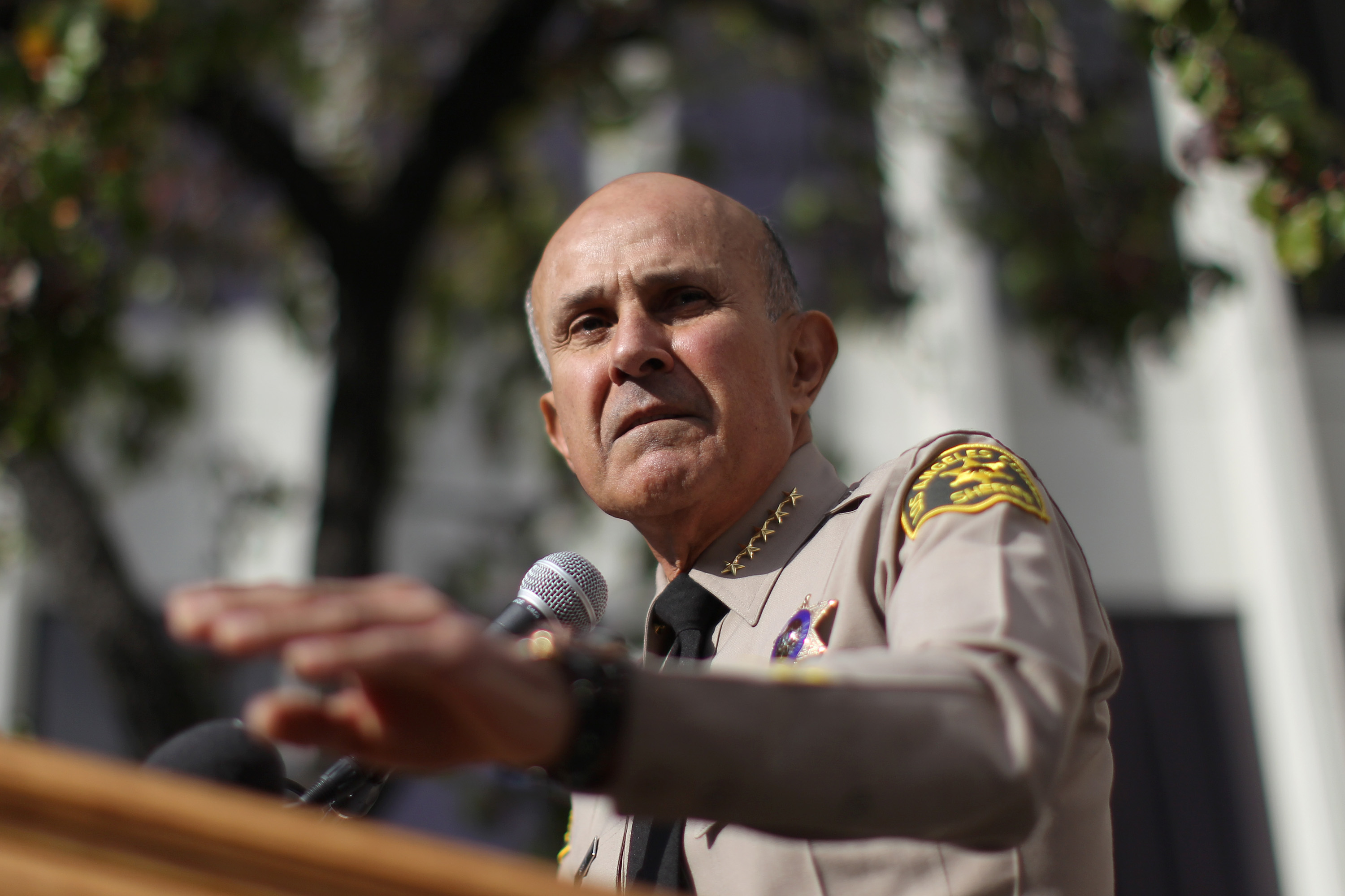 Ex-Sheriff Lee Baca's Appeal Rejected, Still Faces 3 Years In Prison - CBS  Los Angeles