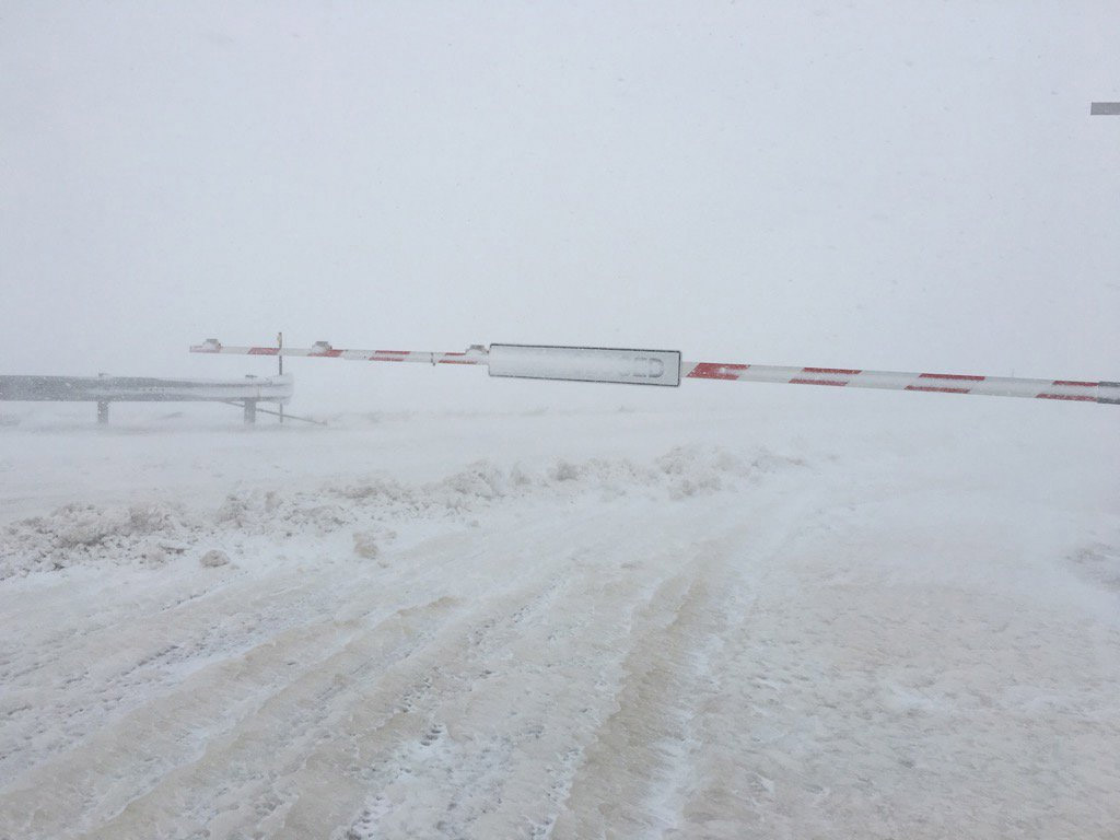 I-70 closed at Airpark Road east of Denver (credit: CBS)