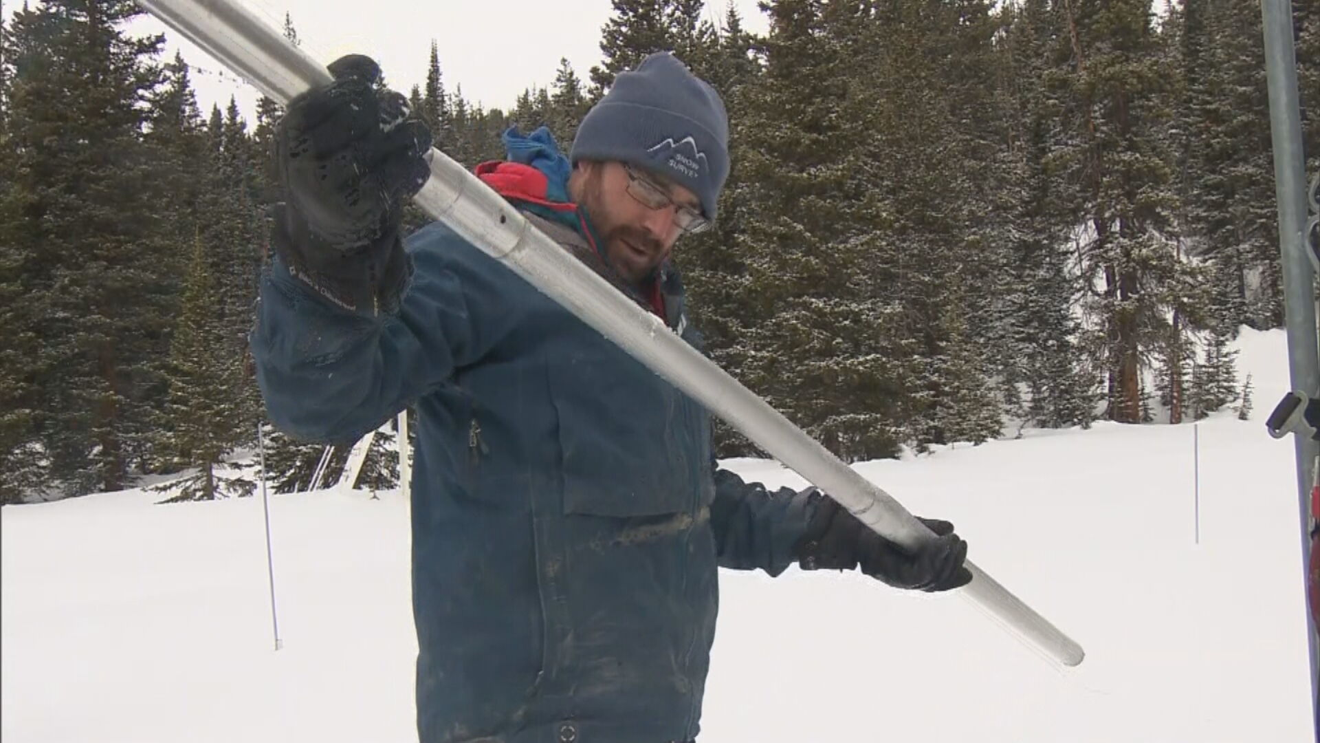 Experts On Colorado Snowpack Monitoring Berthoud Pass Snowpack - CBS Denver