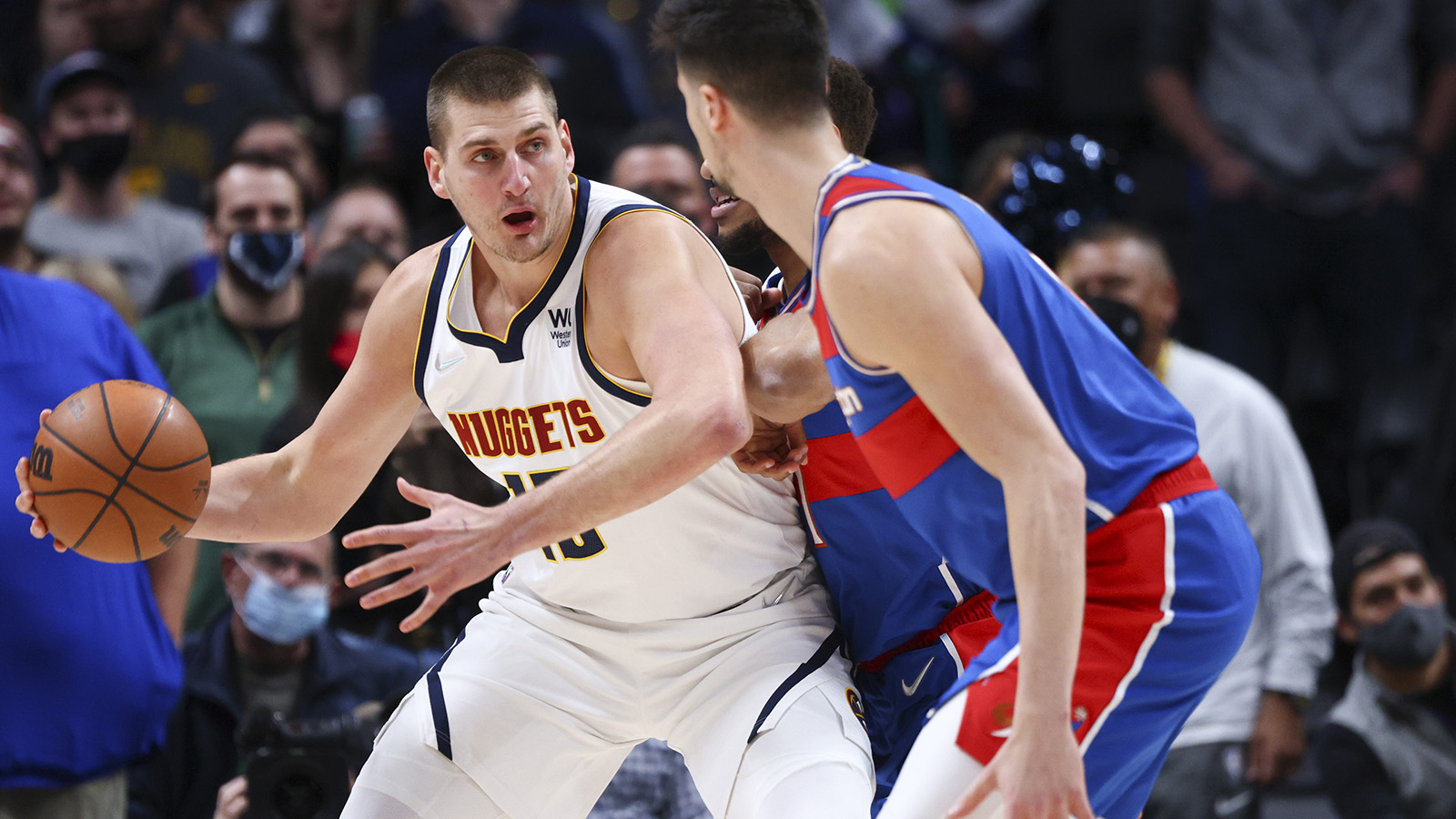 Nikola Jokic of the Denver Nuggets handles the ball against the Washington Wizards during the first quarter  at Ball Arena on December 13, 2021.