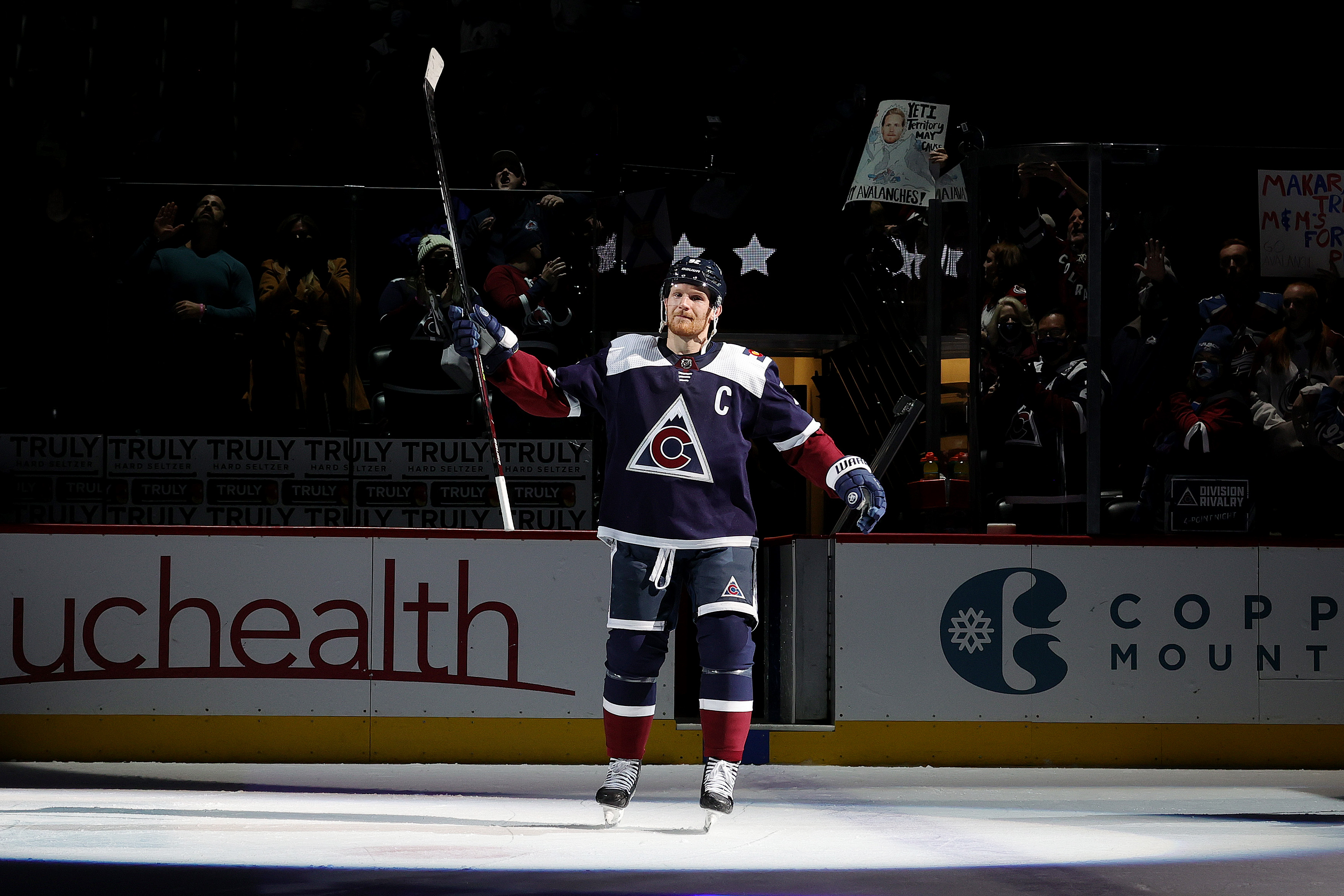 Gabriel Landeskog of the Colorado Avalanche salutes the crowd after being named first star of the game against the Winnipeg Jets at Ball Arena on January 6, 2022.
